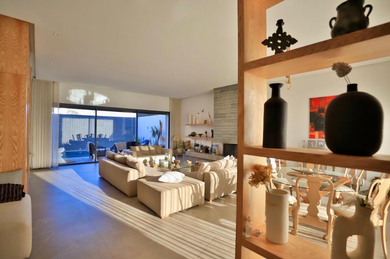 Moon House Villa Ville Nouvelle Luaran gambar