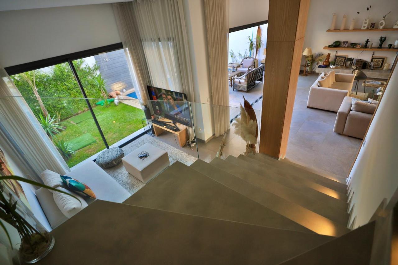 Moon House Villa Ville Nouvelle Luaran gambar