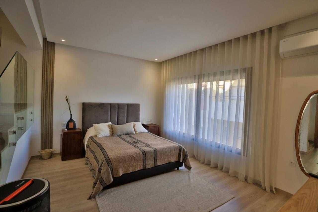 Moon House Villa Ville Nouvelle Luaran gambar