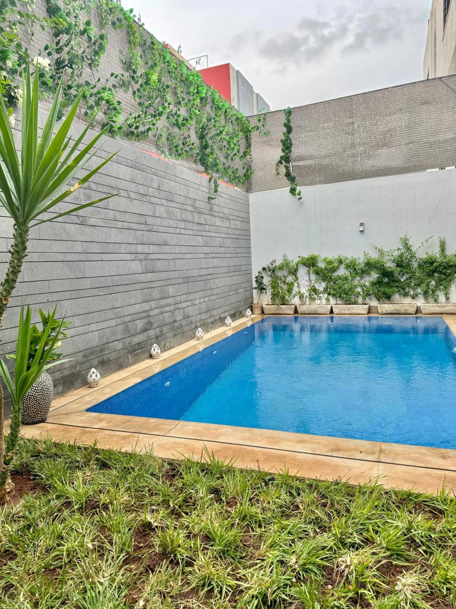 Moon House Villa Ville Nouvelle Luaran gambar